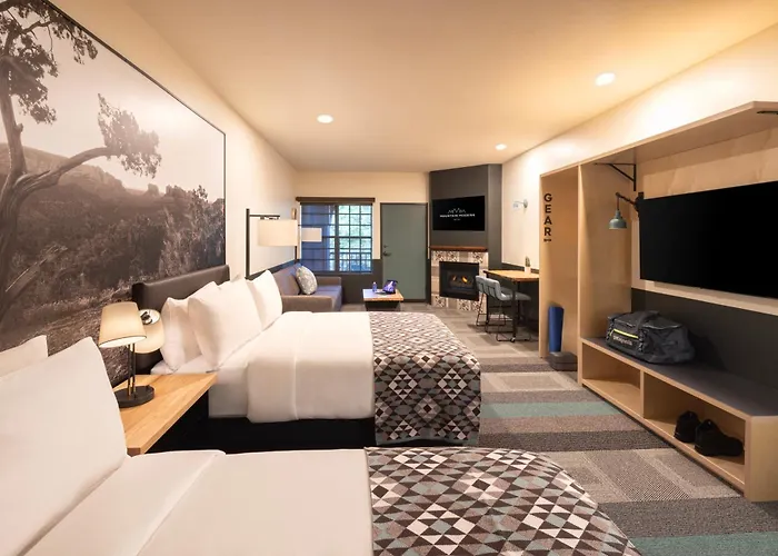 Hotel Mountain Modern Sedona, Tapestry Collection By Hilton Sedona