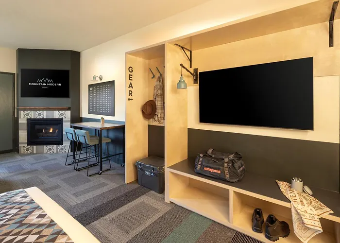Mountain Modern Sedona, Tapestry Collection By Hilton 3*