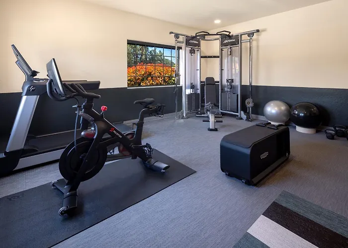 Mountain Modern Sedona, Tapestry Collection By Hilton 3*