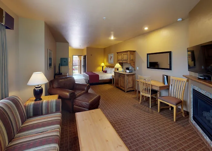 Hotel Mountain Modern Sedona, Tapestry Collection By Hilton Sedona