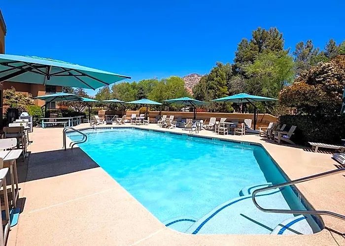 Hotel Mountain Modern Sedona, Tapestry Collection By Hilton